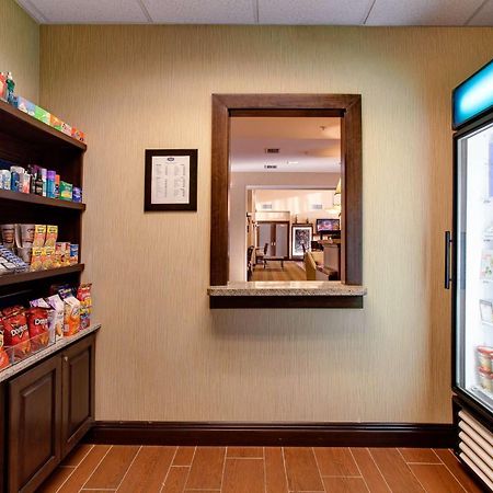 Hampton Inn & Suites Chicago/Сент-Чарльз Экстерьер фото