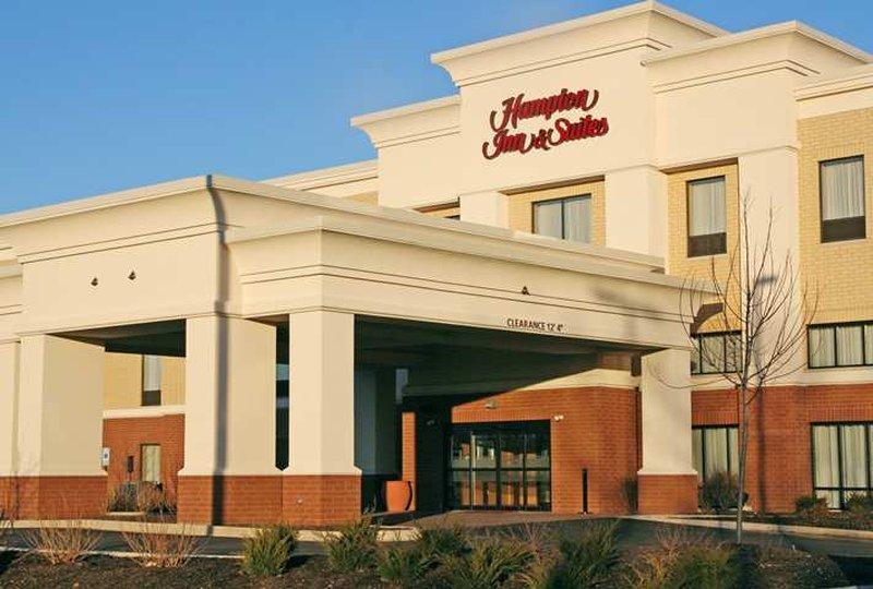 Hampton Inn & Suites Chicago/Сент-Чарльз Экстерьер фото
